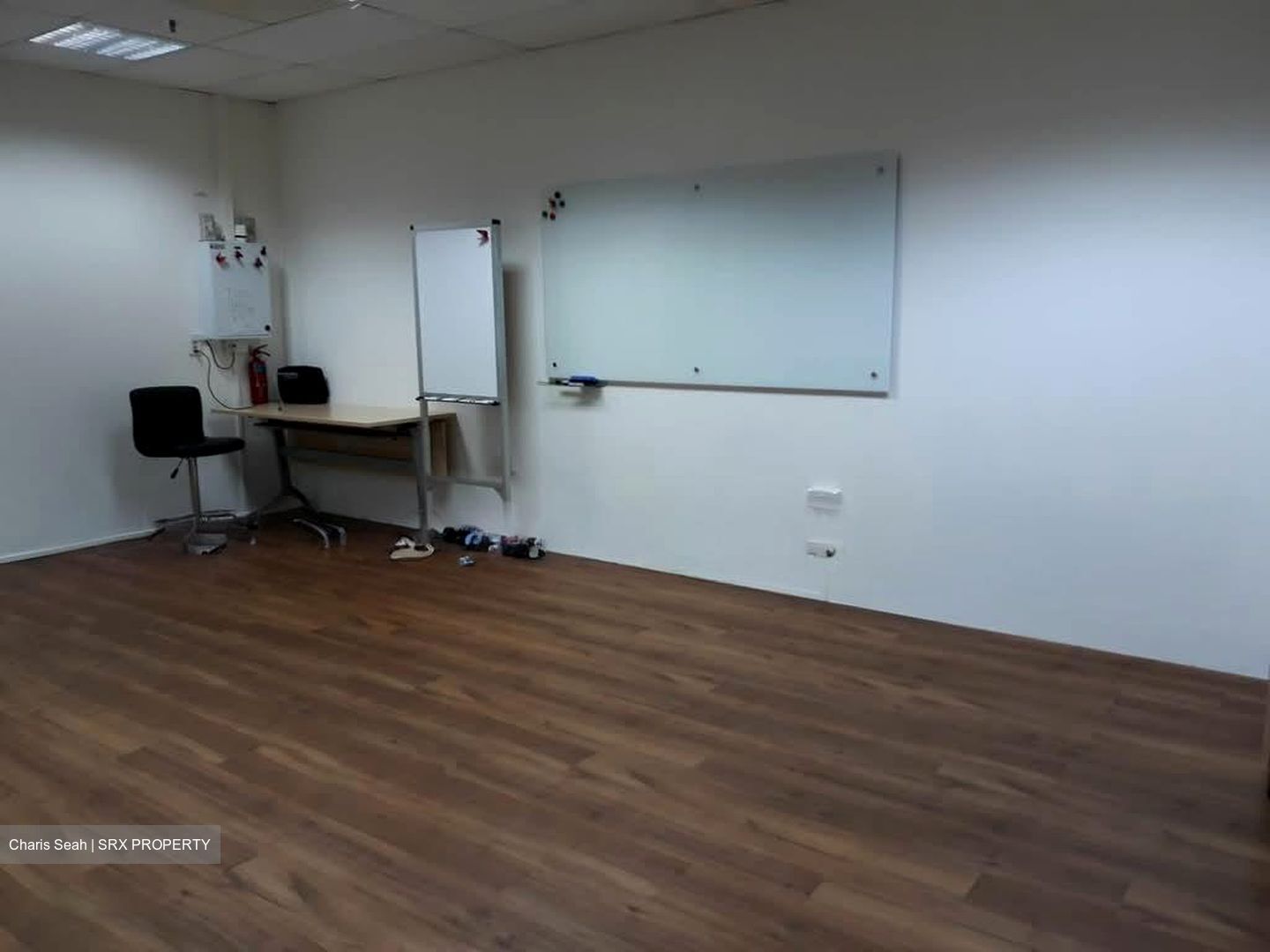 Burlington Square (D7), Office #570051271